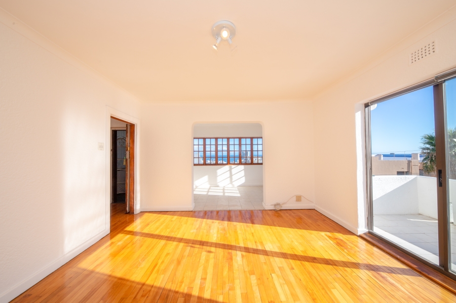To Let 2 Bedroom Property for Rent in Sea Point Western Cape